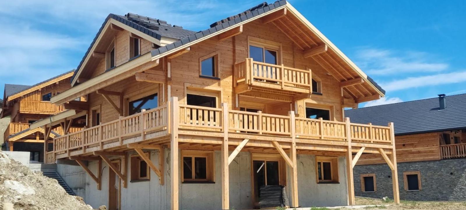 Appartement Lumineux Neuf Dans Bas De Chalet Le Douglas La Joue du Loup Exterior photo